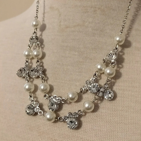 paparazzi Jewelry - Paparazzi Silver Tone Multiple Strand Jewelry set Necklace  Earrings Rhinestones